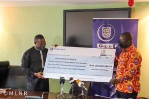 Gold Fields presents ¢120.7m dividend to government