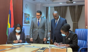 Bank of Ghana signs historic Memorandum of Understanding&hellip;