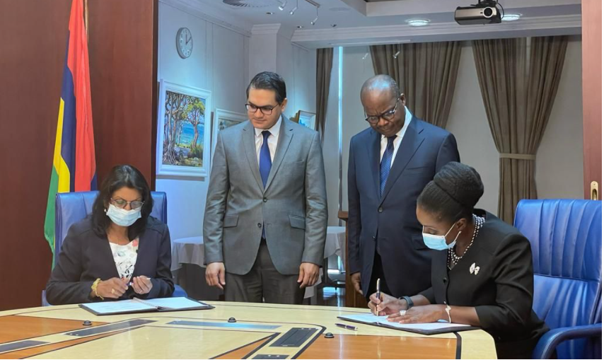 Bank of Ghana signs historic Memorandum of Understanding (MoU) with Bank of Mauritius