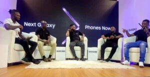 Samsung Launches Galaxy Z Flip4, Z Fold4 Smartphones&hellip;