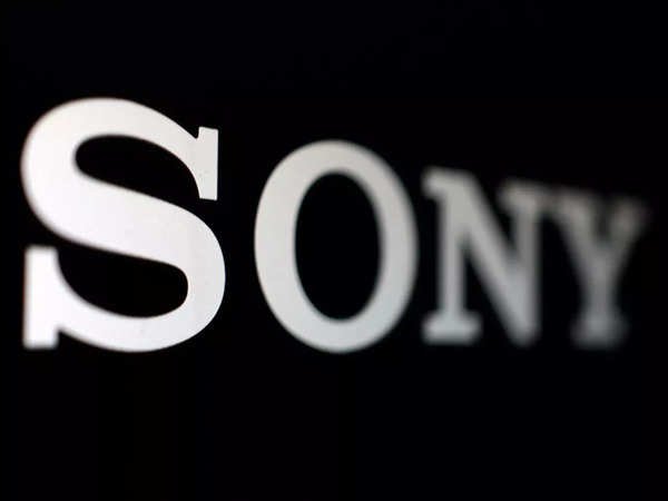 Sony considers $5.8 billion smartphone…