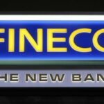Fineco gives staff 400 euro bonus, steps up remote working temporarily