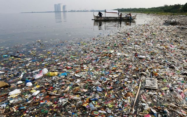 Nigeria: Stakeholders raise the alarm over threat of plastic waste to sea activities