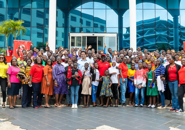 Ghana: Telecel Ghana empowers 100 girls with tech…