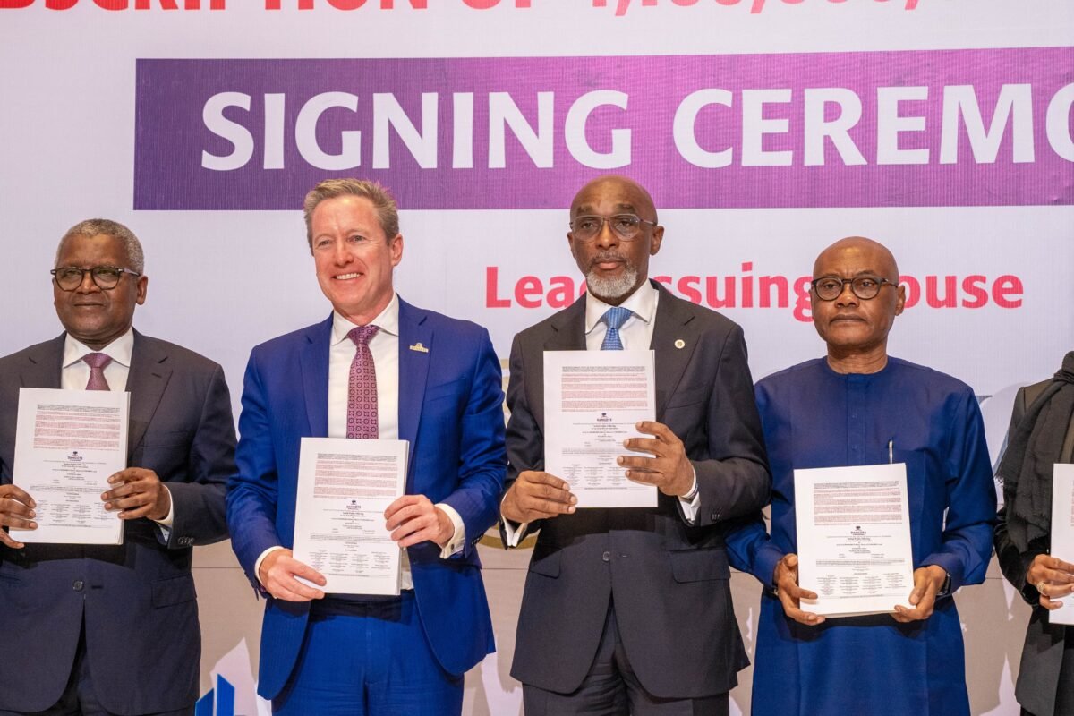 Vetiva coordinated the Signing for ₦2.15 Trillion Dangote…